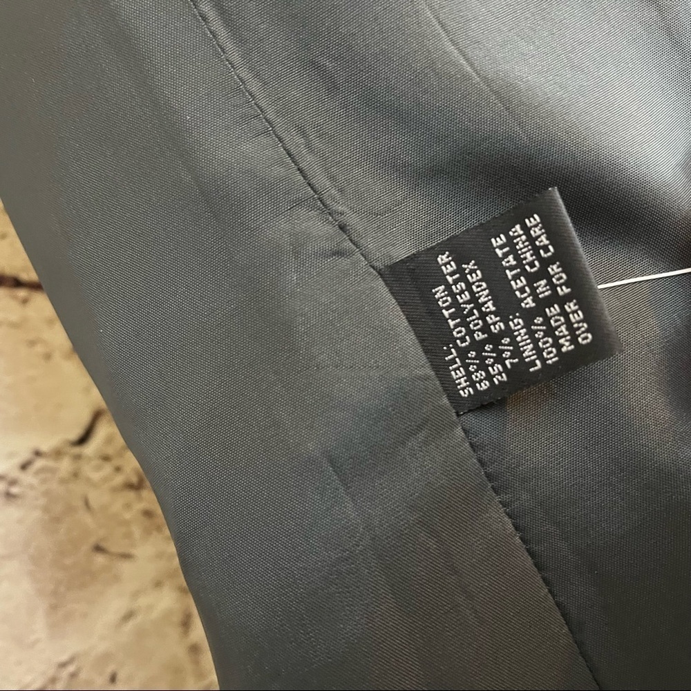 Express Gray Stretch Button Front Lined Blazer NW… - image 9